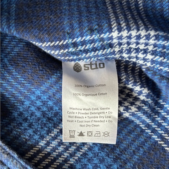 Stio Women’s Hutkeeper Flannel - Picture 7 of 8